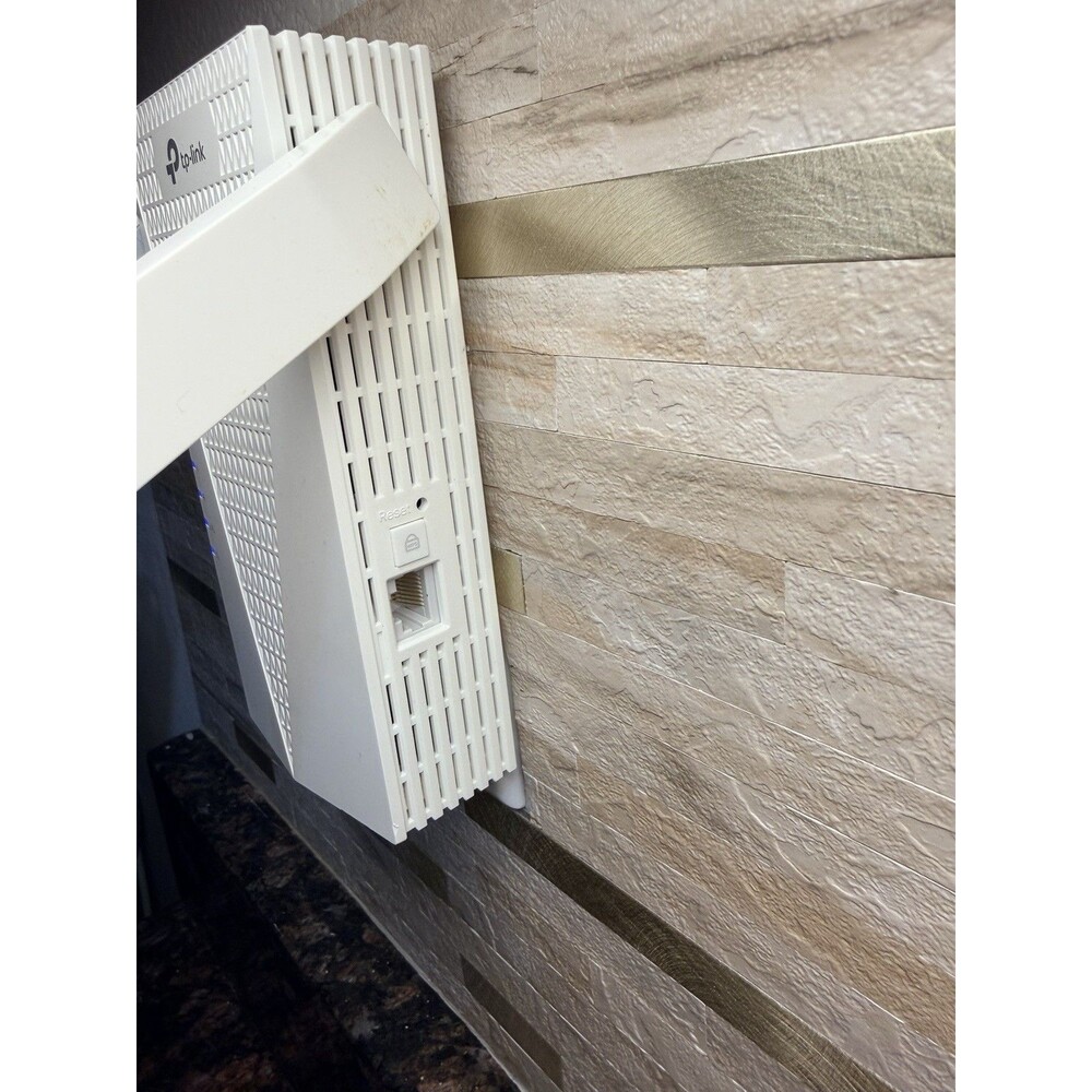 RE715X TP-Link AX3000 Mesh WiFi 6 Extender & Access Point - Picture 2 of 7